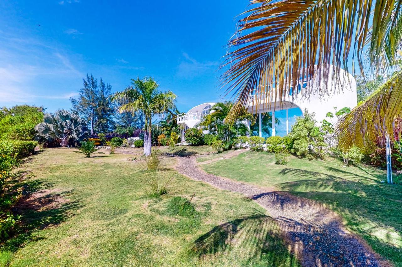 Dolphin @ Swan Villas Майя-Бич Экстерьер фото